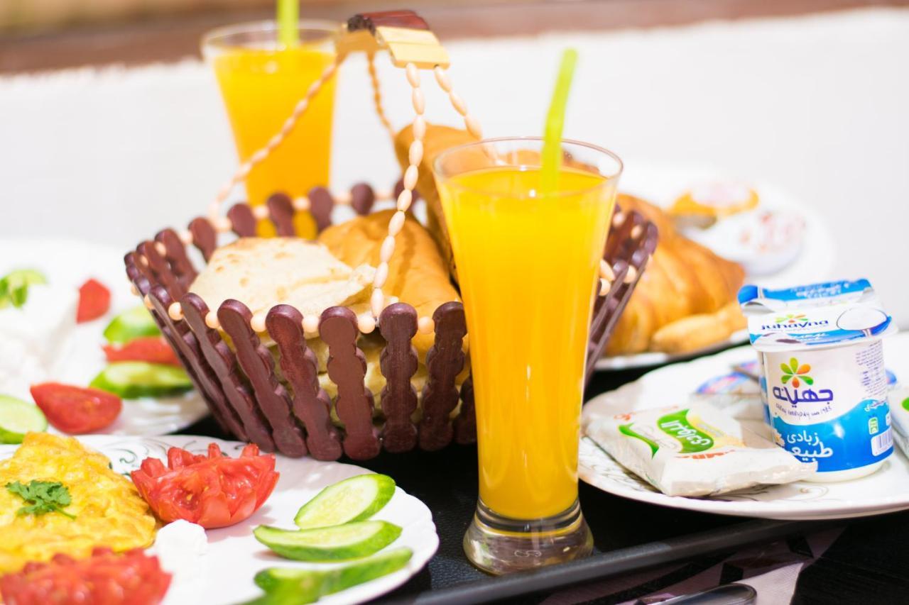 Golden Palace Hostal El Cairo
